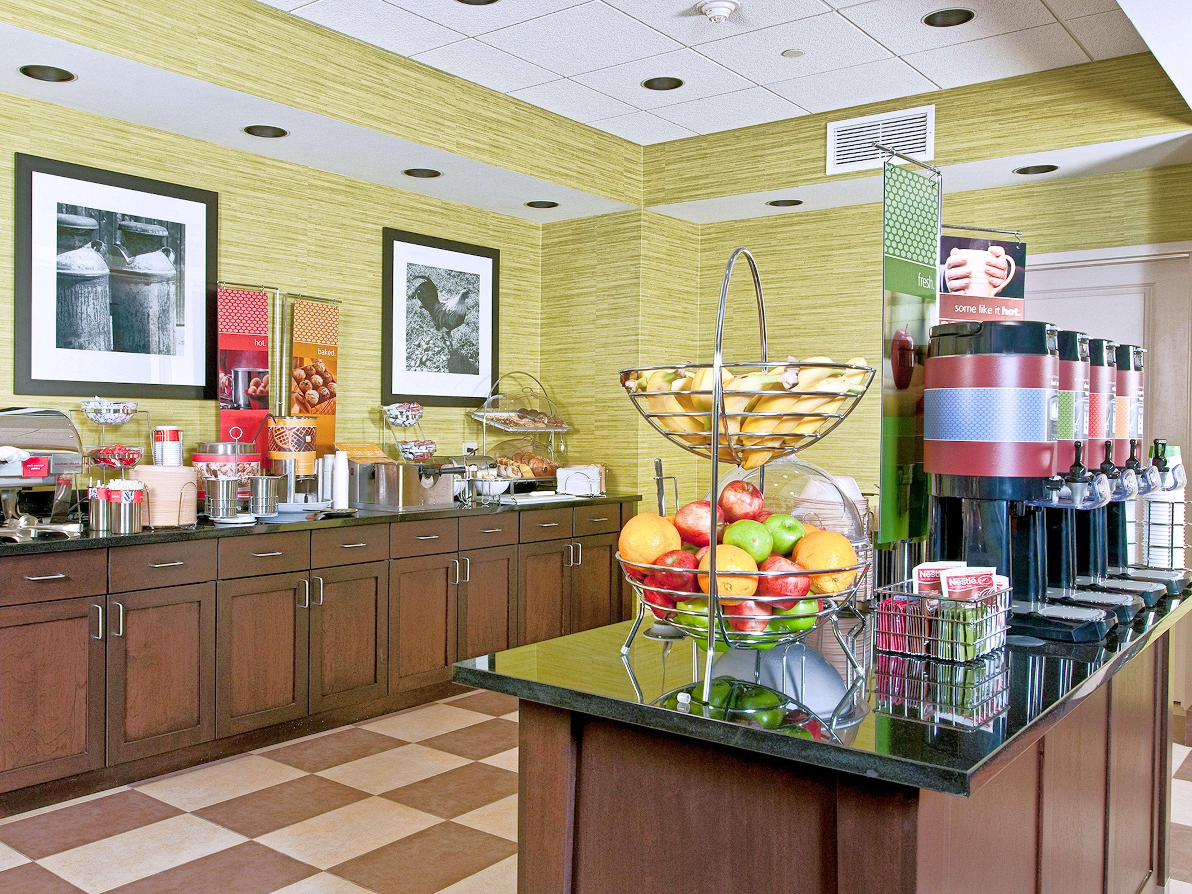 Hampton Inn Augusta Exteriör bild