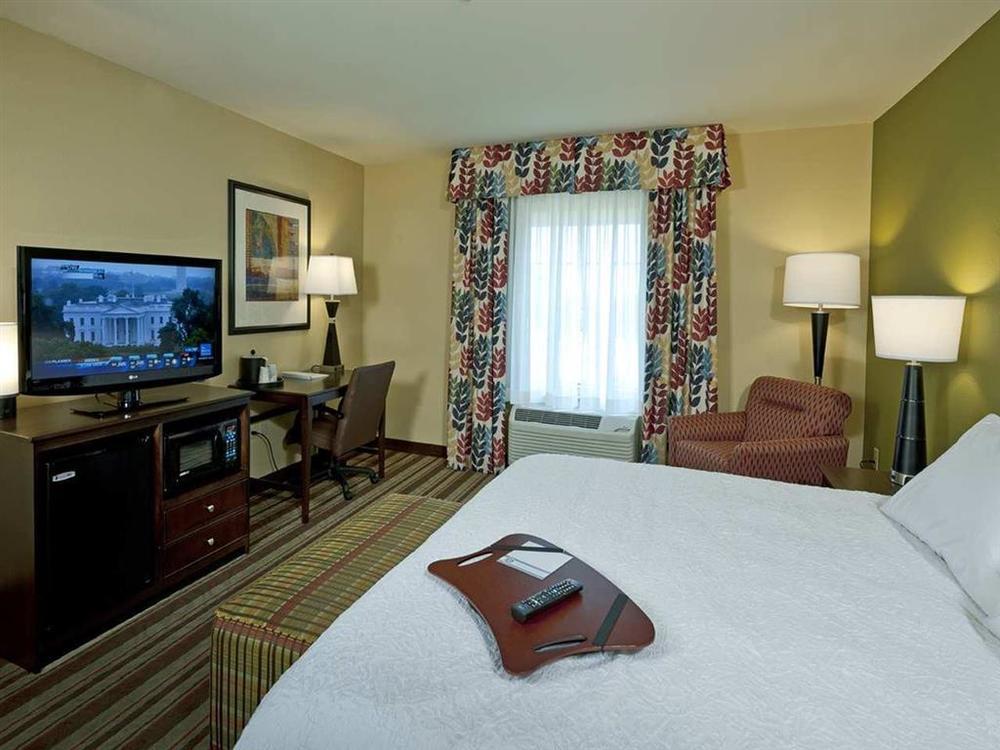 Hampton Inn Augusta Rum bild