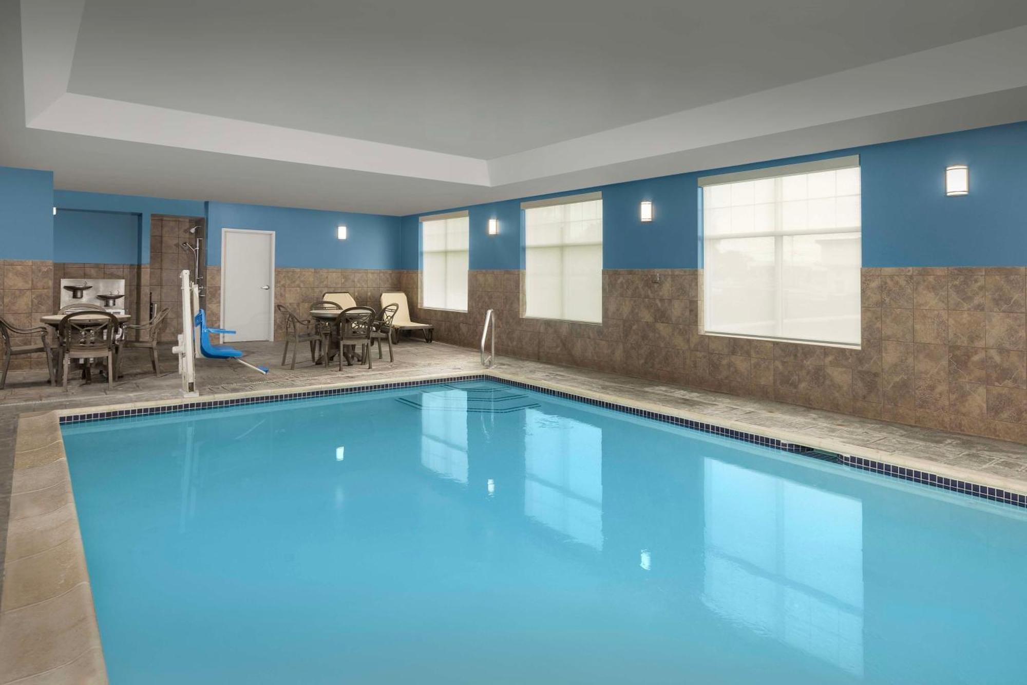 Hampton Inn Augusta Exteriör bild