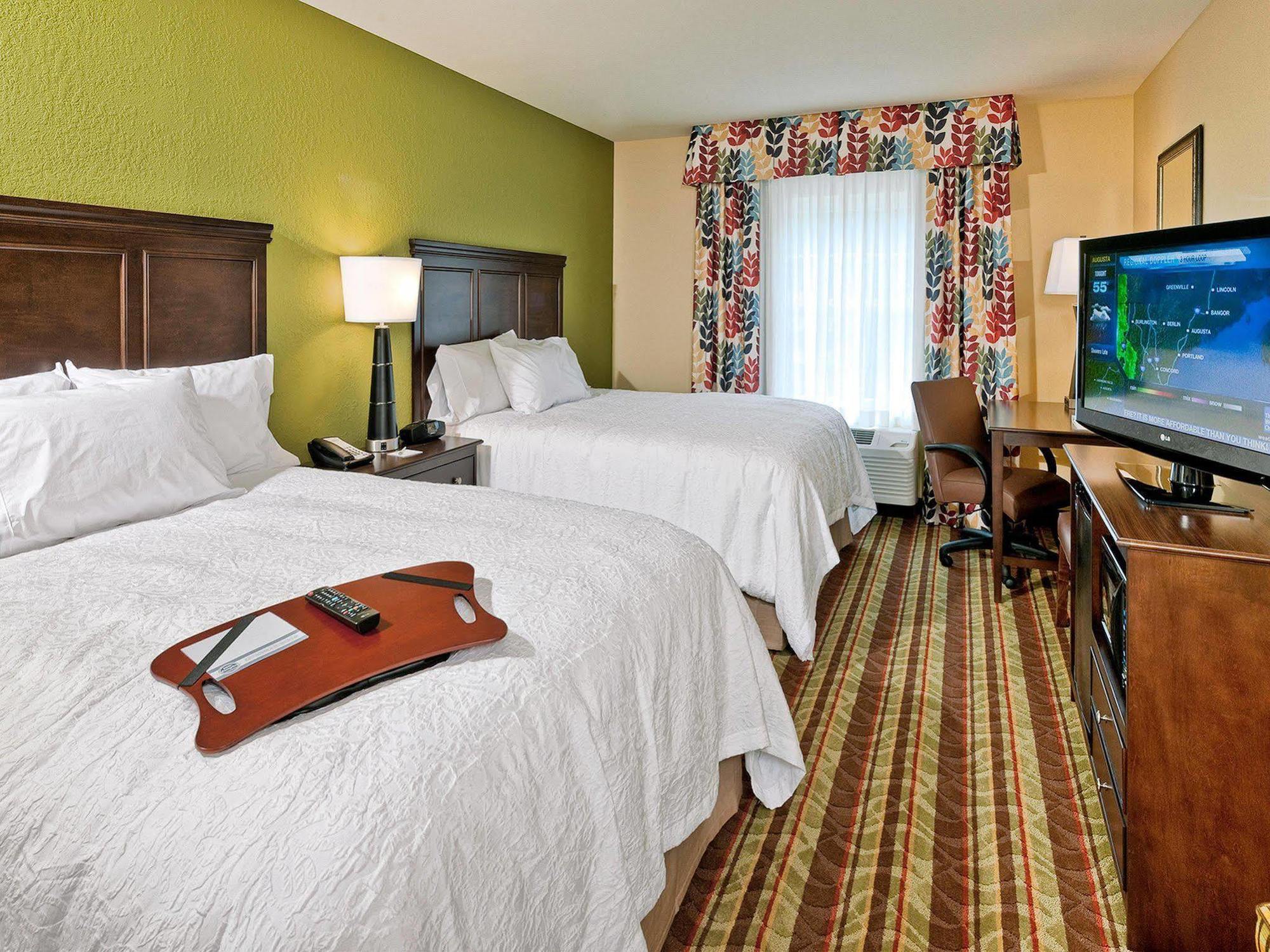 Hampton Inn Augusta Rum bild